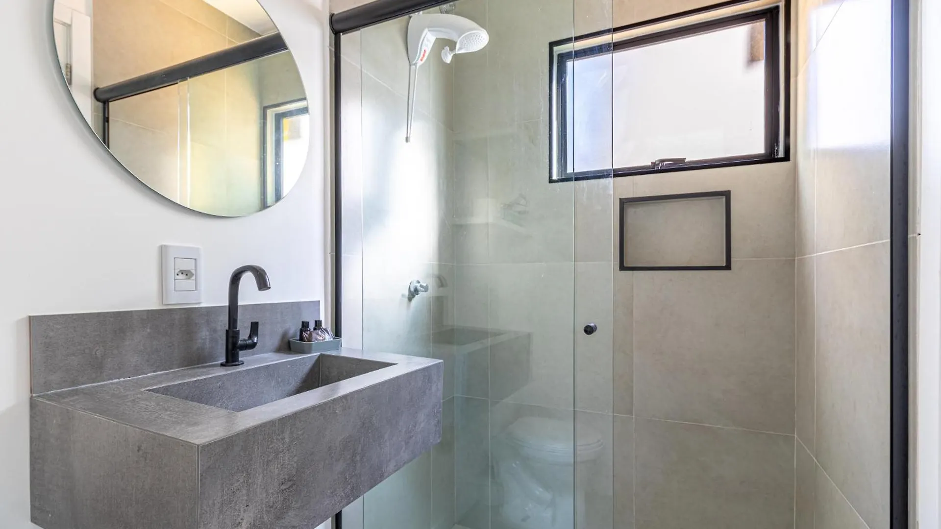 Casa Container-Piscina-Ac-30Min Ate Aeroporto Apartment Florianopolis 0*,